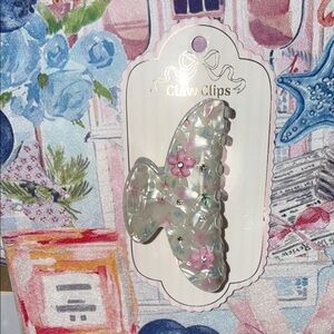 Floral Clear Claw Clip